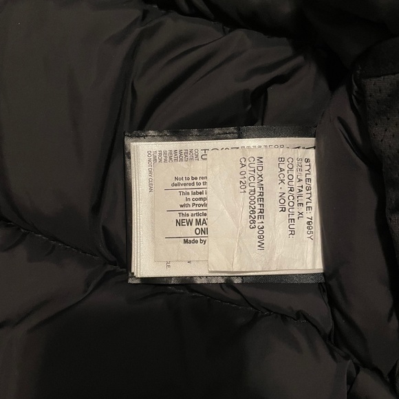 🔥SOLD🔥Canada Goose Juniors' [6-20] Rundle Bomber - Picture 7 of 11